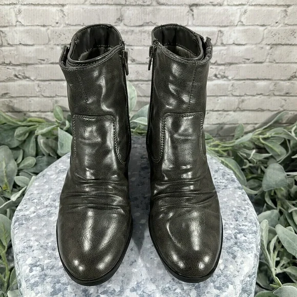 Life Stride Watchful Grey Faux Leather Round Toe Ankle Zip Boots WMS 8.5/9M✨EUC✨ - Picture 3 of 13